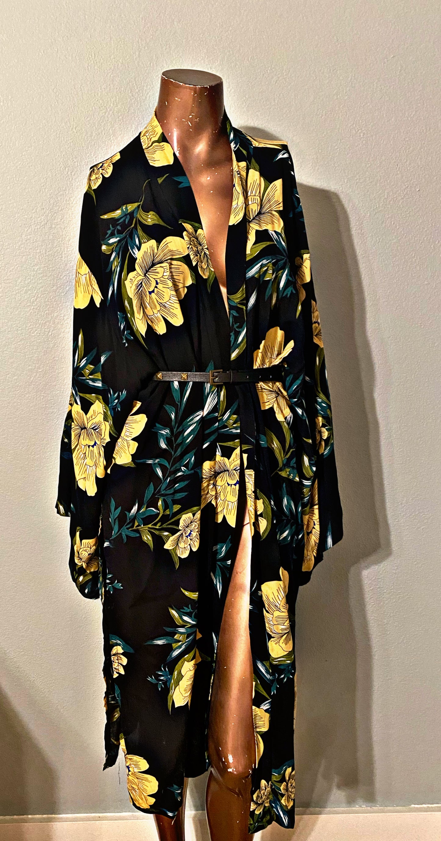 Thriftafly- kimono